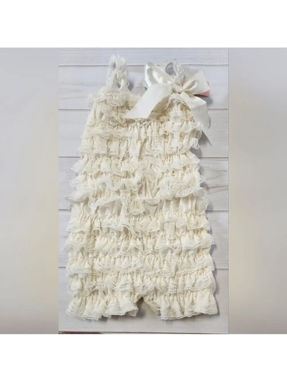 Little Girls Ivory Lace Ruffle Romper Large / 2-3 Years - New With Tags